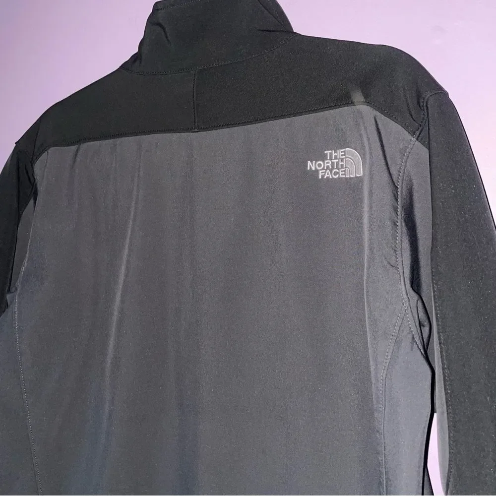 The North Face Size M Apex Soft Shell Jacket Gray